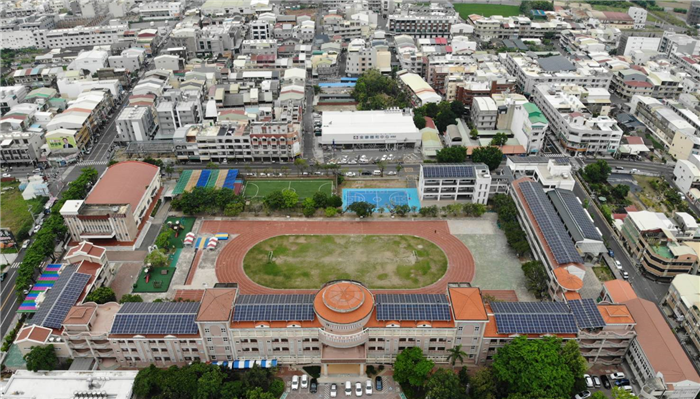 台南佳里國小
